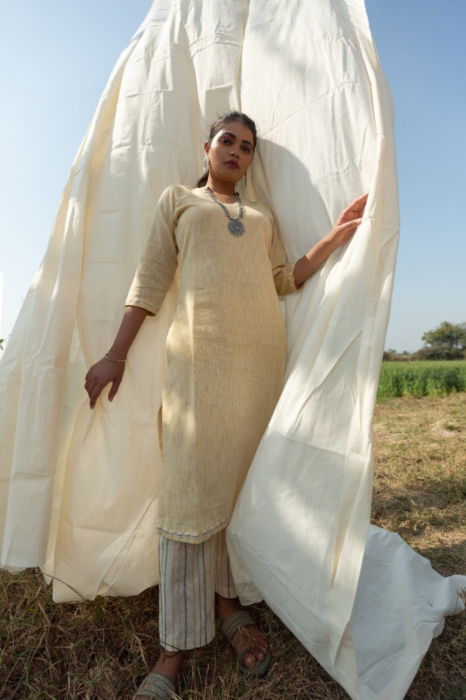 Applique Kala Cotton Collor Neck Straight Kurti