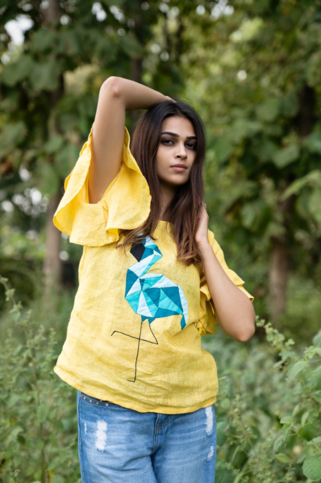 Applique Linen Bell Sleeves Top